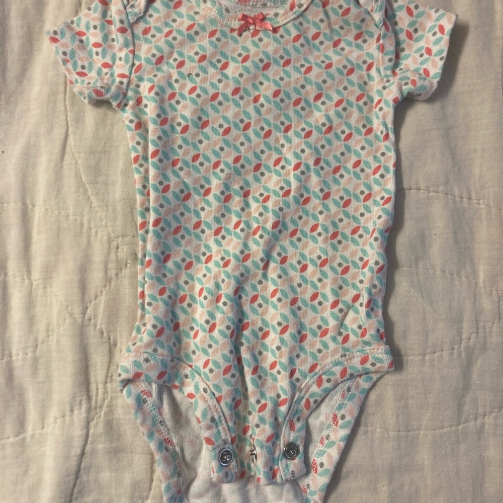 10/$20 sale! Carter's Leaf Pattern Bodysuit - Blue and Pink